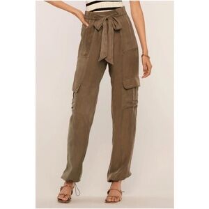 HEARTLOOM jette cargo pant in moss
